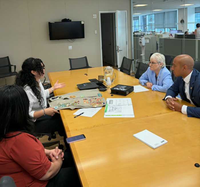 Lin speaks with Schulman and Martin at the Department of Health and Mental Hygiene Gotham offices in Long Island City. Photo via Council Member Lynn Schulman. 