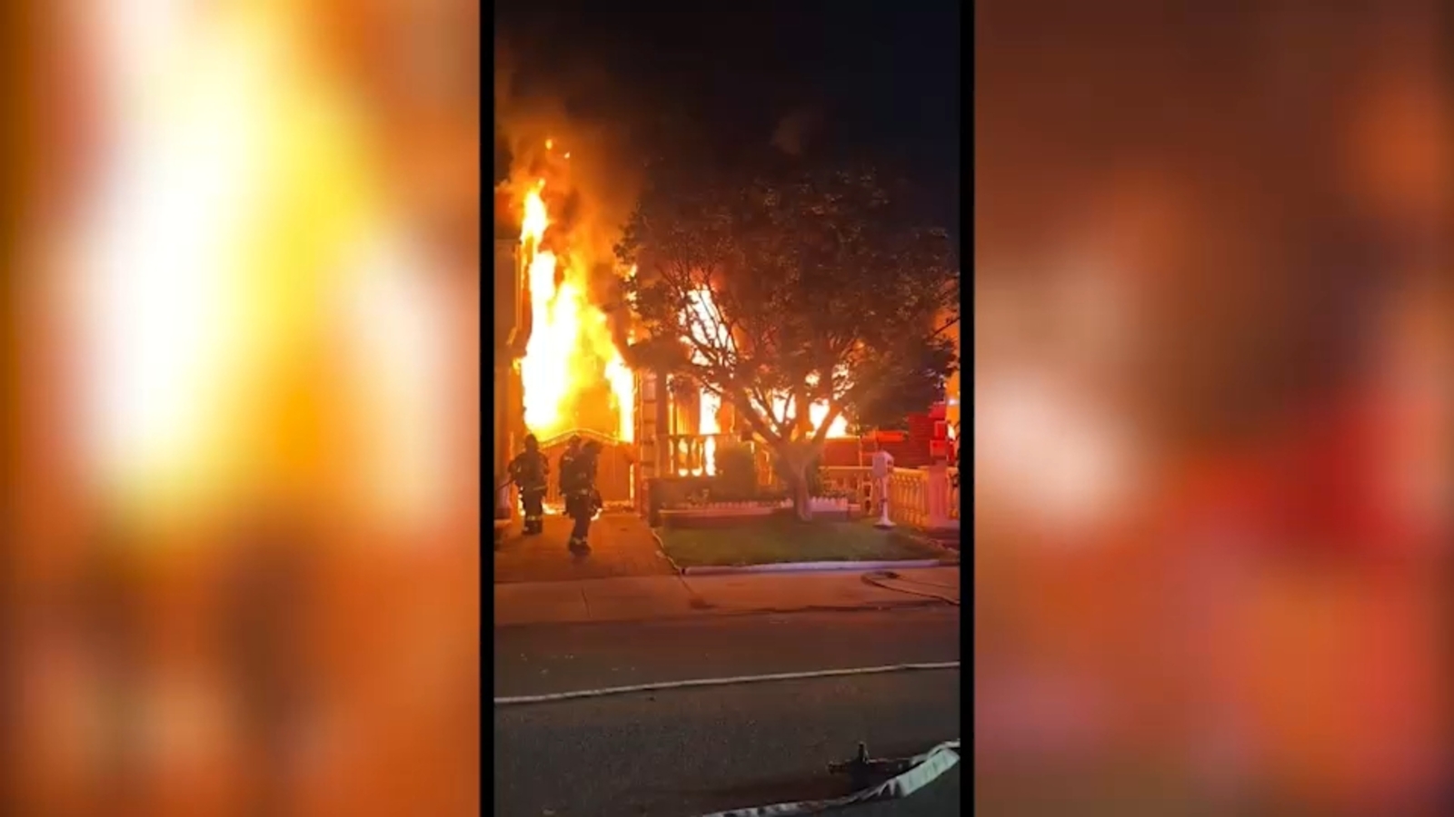 Ozone Park fire injures 3, including 2 firefighters in Queens