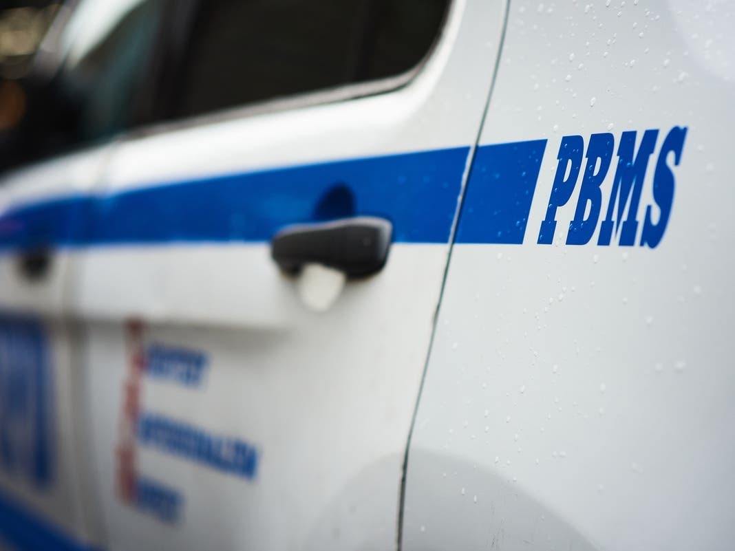 NYPD Detective Charged Over Alleged Beatdown Of Handcuffed Man