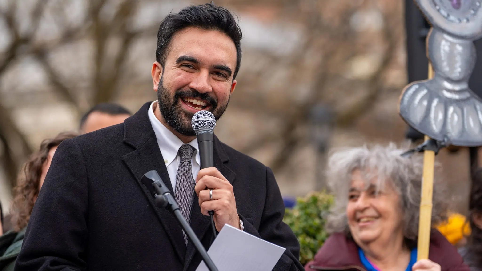 seder-gathering-at-union-square-in-manhattan-9