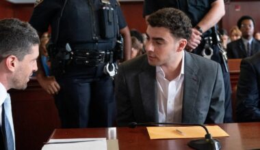 Luigi Mangione's New York trial postponed while prosecutors, defense debate double jeopardy