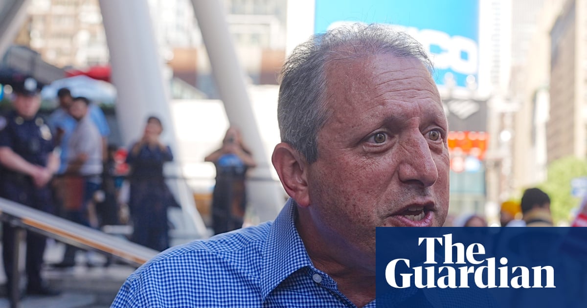 Congressional nominee Brad Lander heckled over Israel stance at New York protest | New York