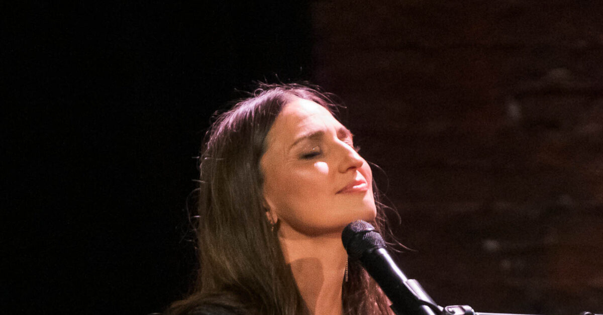 Sara Bareilles to Present Free Performance Series Good Grief: Stories and Song