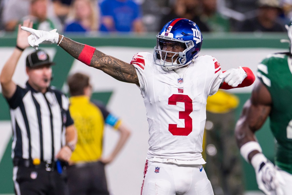 Giants wide receiver Odell Beckham Jr. celebrates a completion during the first half of a preseason game against the Jets at MetLife Stadium on Friday, August 28, 2026.