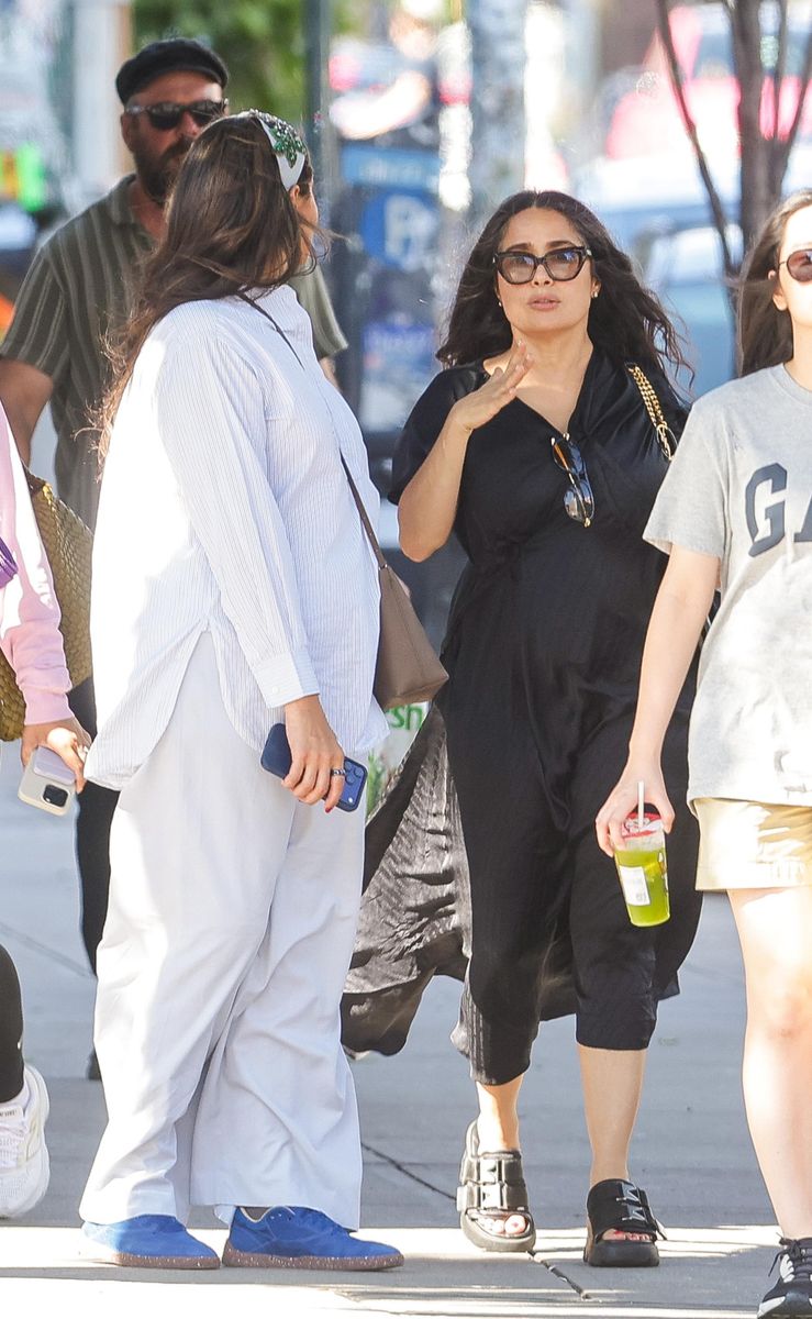 
Actress Salma Hayek was spotted out in New York City alongside Sheikha Al-Mayassa bint Hamad bin Khalifa Al Thani, sister of Quatar's ruler. 