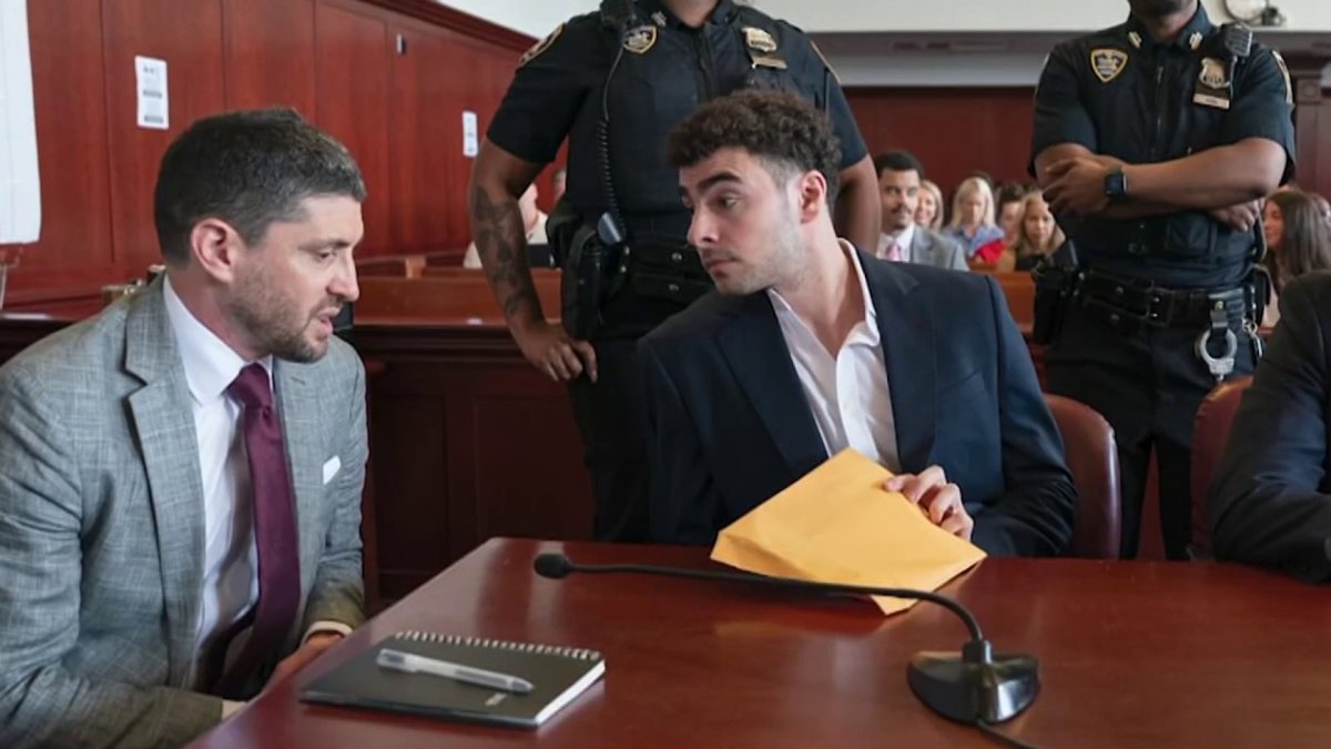 Luigi Mangione expected to plead guilty in federal court: Sources – NBC4 Washington