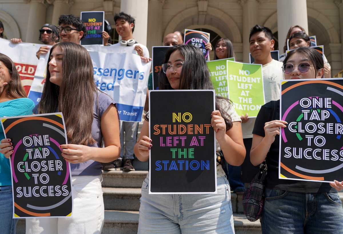 students rally for better OMNY card technology