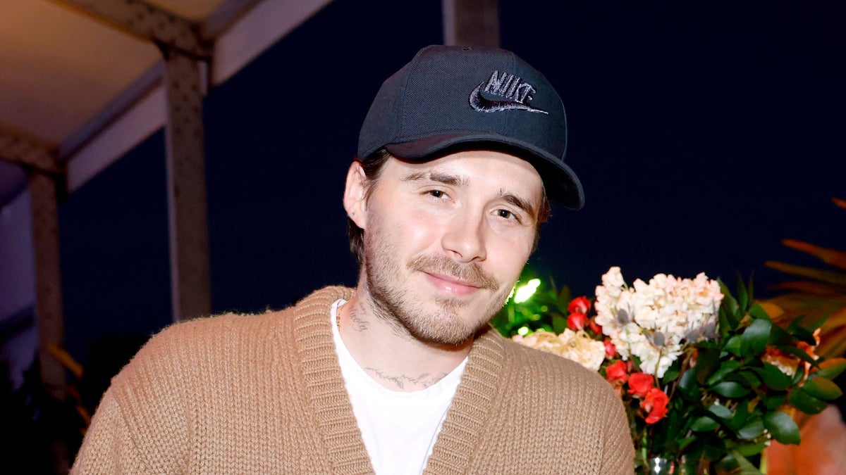 Brooklyn Beckham gets roasted for controversial sea water tomato pasta recipe
