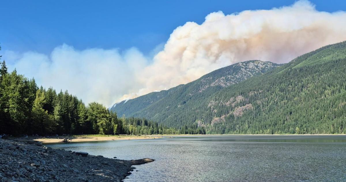 Night shift planned to help fight Three Queens Fire in Kittitas County | Northwest