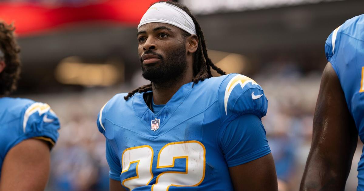 New York Giants are signing running back Najee Harris, AP source says | NFL