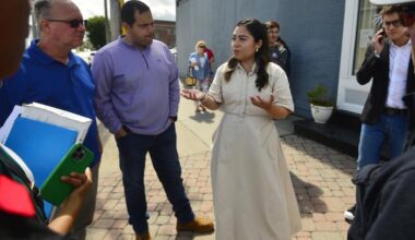 State senator meets with data center opponents | News