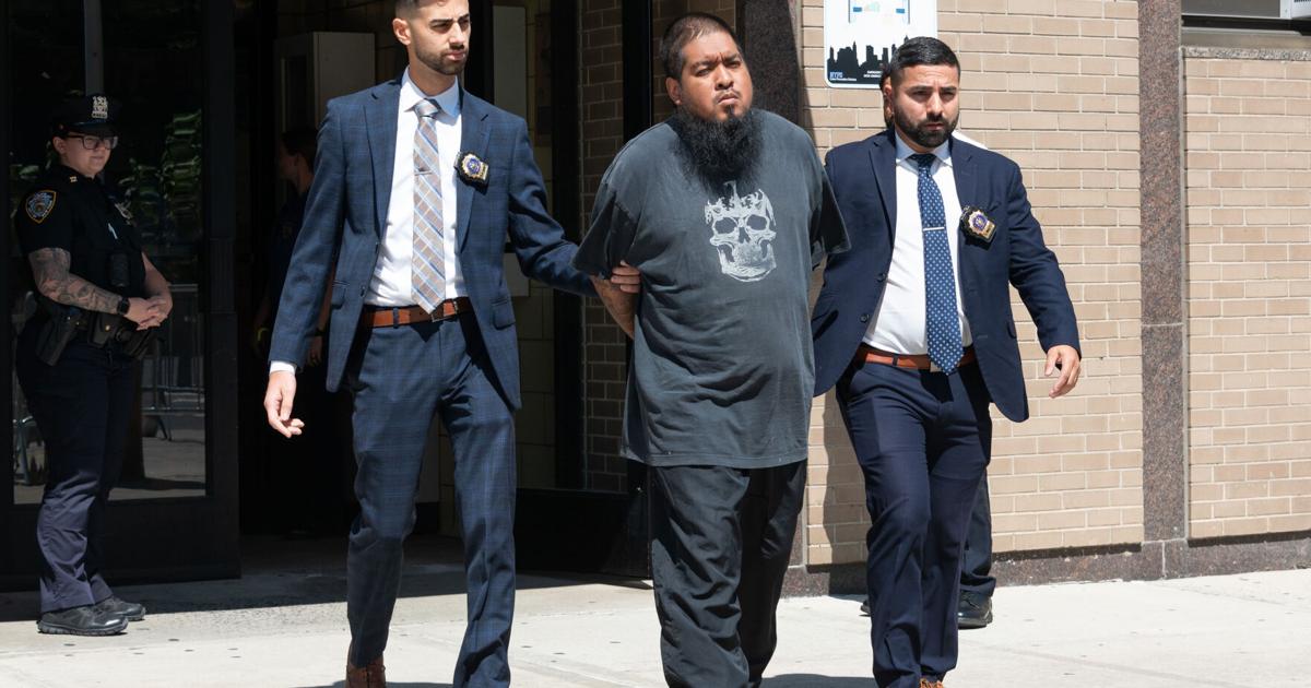 Brooklyn man who shot labradoodle was aiming for man harassing his girlfriend, DA says | National News
