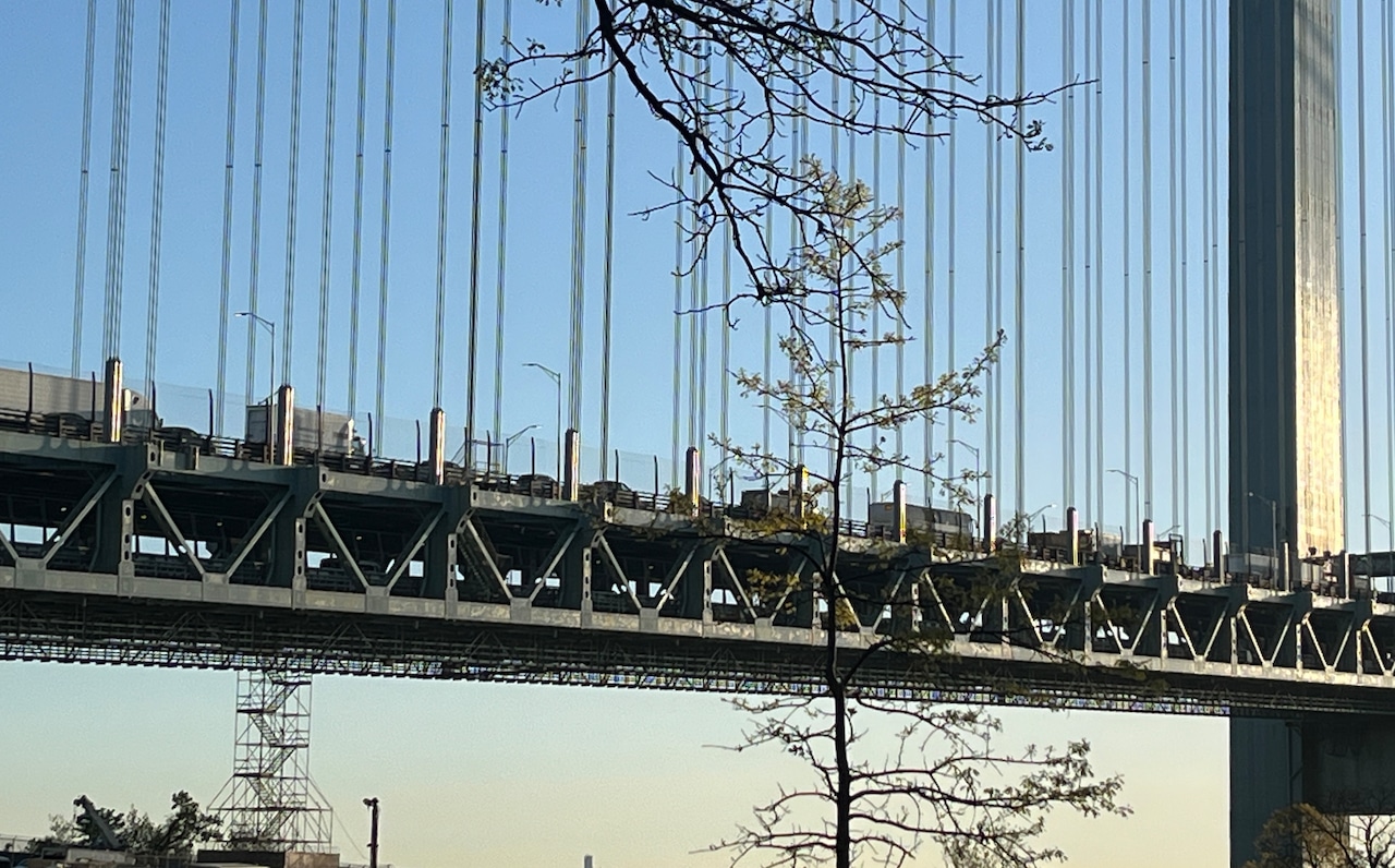 Crash reported on Verrazzano Bridge Sunday