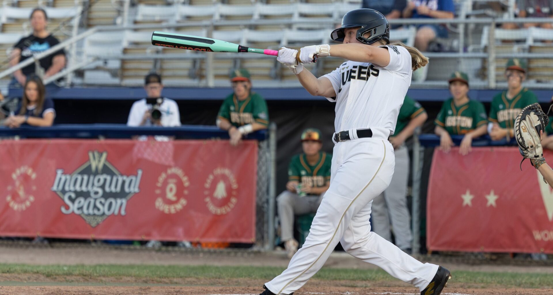Control issues sink Hunters in rematch with Queens