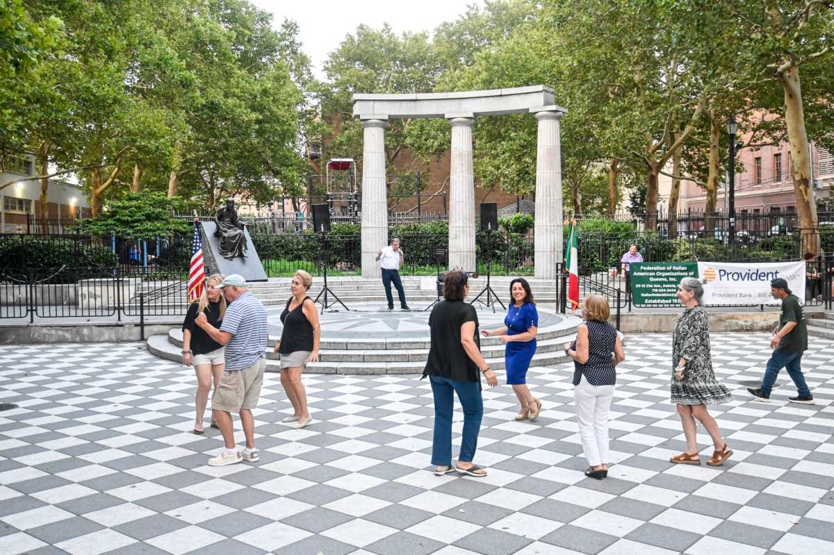 Federation of Italian American Organizations of Queens, Inc. hosts Italian Night 2026 with singer Gino Belmonte – QNS