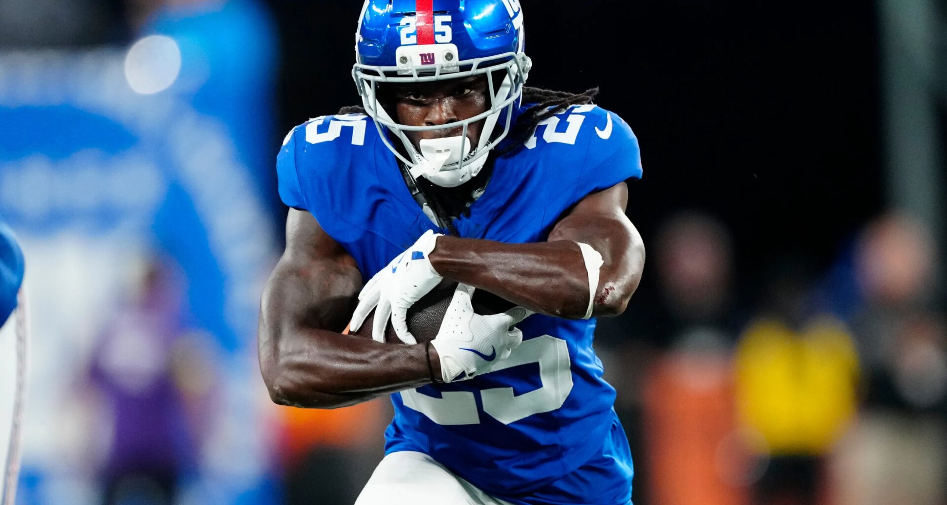 New York Giants' Dante Miller suffered groin injury vs. Vikings