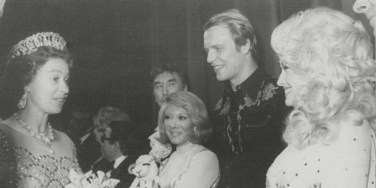When Dolly Parton Met Queen Elizabeth