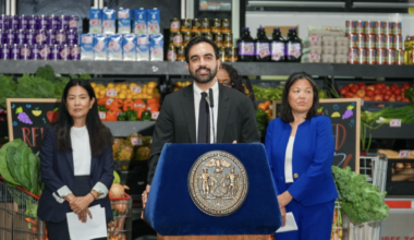 NYC Grocers Sue to Block Mamdani’s $70 Million City-Owned Grocery Store Plan