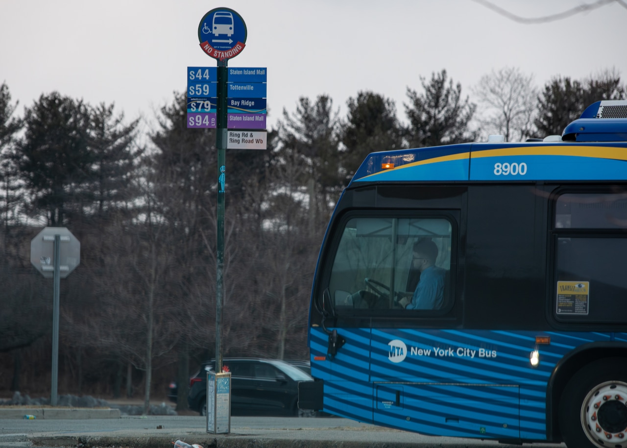 nws mall bus