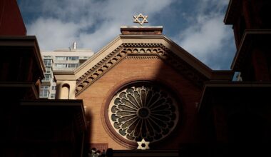 'Important new chapter': NYC's Park East Synagogue partners with local Chabad