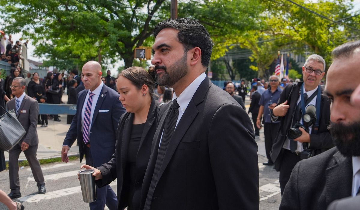 Mamdani booed off stage at Staten Island police event