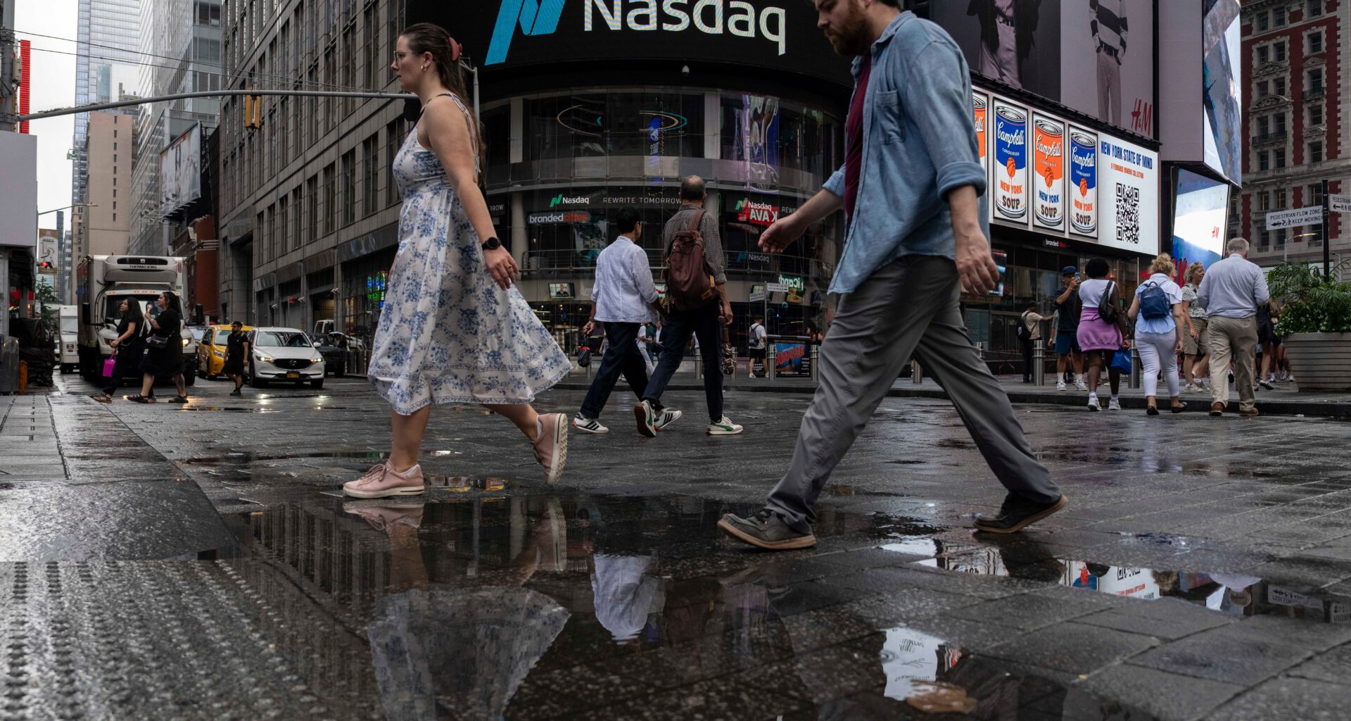 Thunderstorms, damaging winds could strike NYC amid hot temps