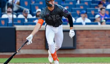 Jared Young's 3-hit day helps Mets beat Astros