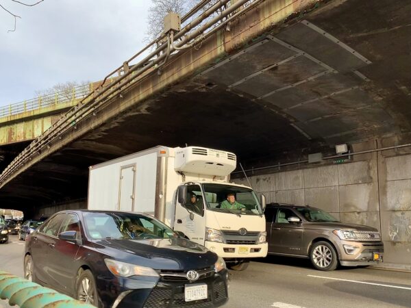 The Staten Island-bound BQE. Photo: Mary Frost/Brooklyn Eagle