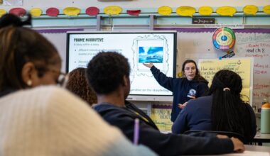 Who will get NYC’s $8,500 teacher class size bonuses? Details remain murky