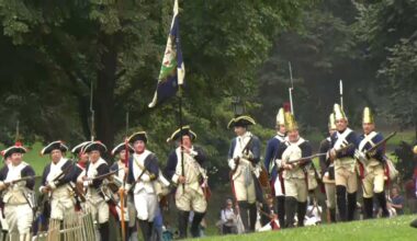 Revolutionary War re-enactors
