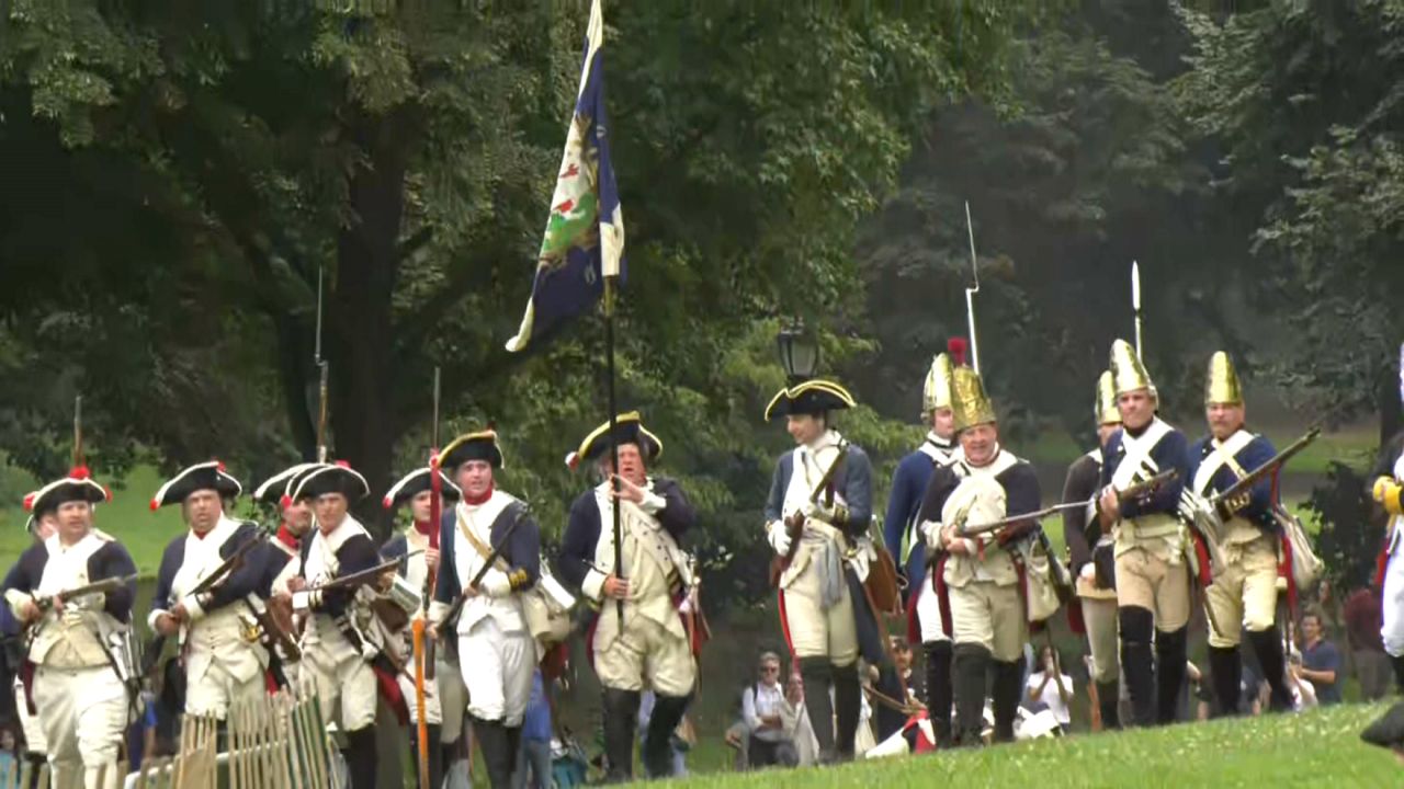 Revolutionary War re-enactors