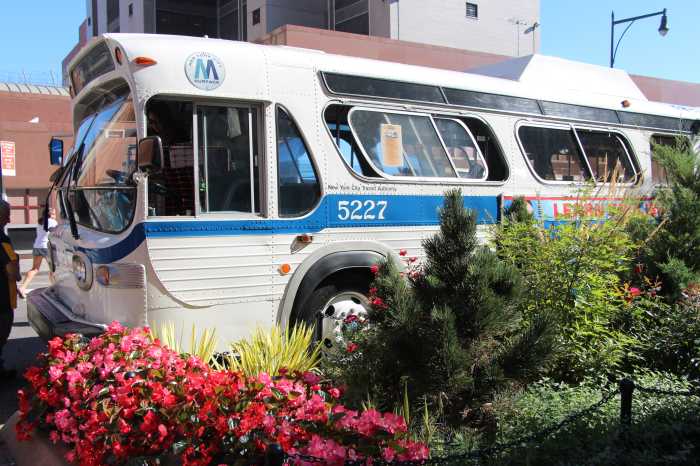 bus 5227 bus festival 