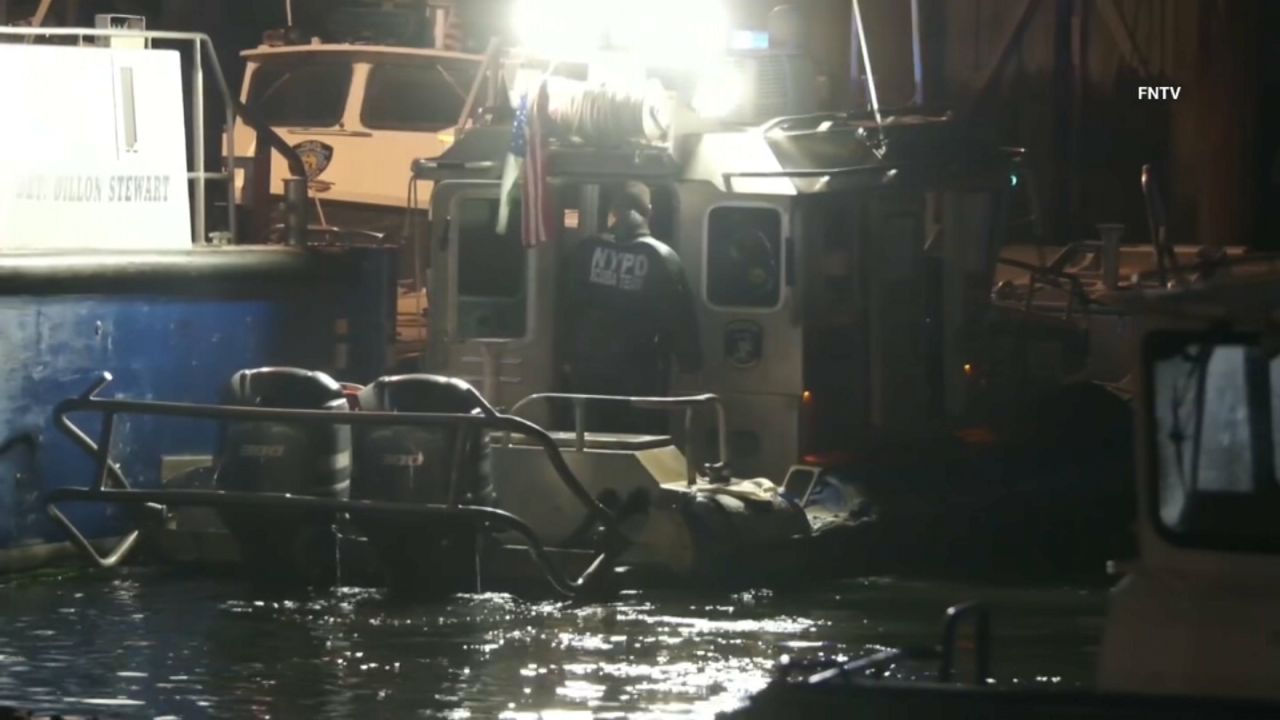 Mother, baby killed after boat capsizes near Liberty Island