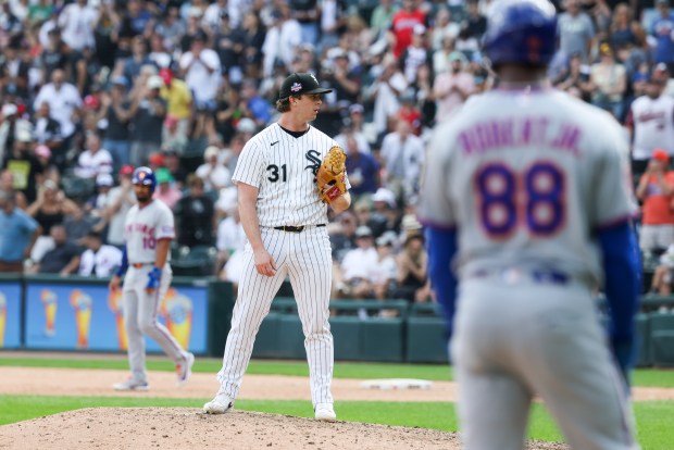 Chicago White Sox pitcher Grant Taylor (31) pitches against the New York Mets in the ninth inning at Rate Field on Aug. 23, 2026. (Eileen T. Meslar/Chicago Tribune)
