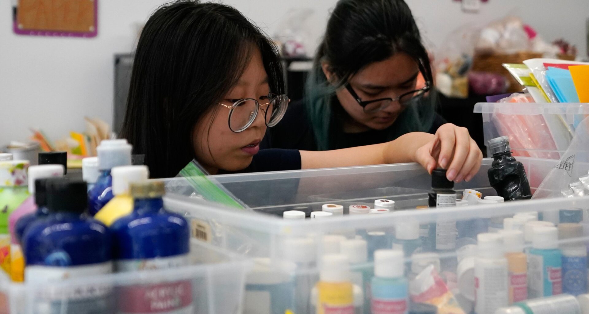At creative reuse centers, old art supplies get a new life at a fraction of the cost – Hartford Courant