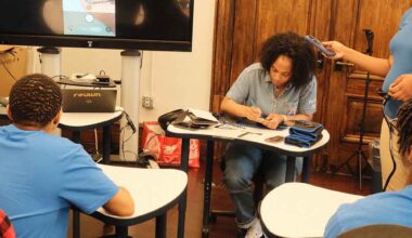 Bronx Students Get Hands-On Technology Training Through Partnership with City, LinkNYC & Partners