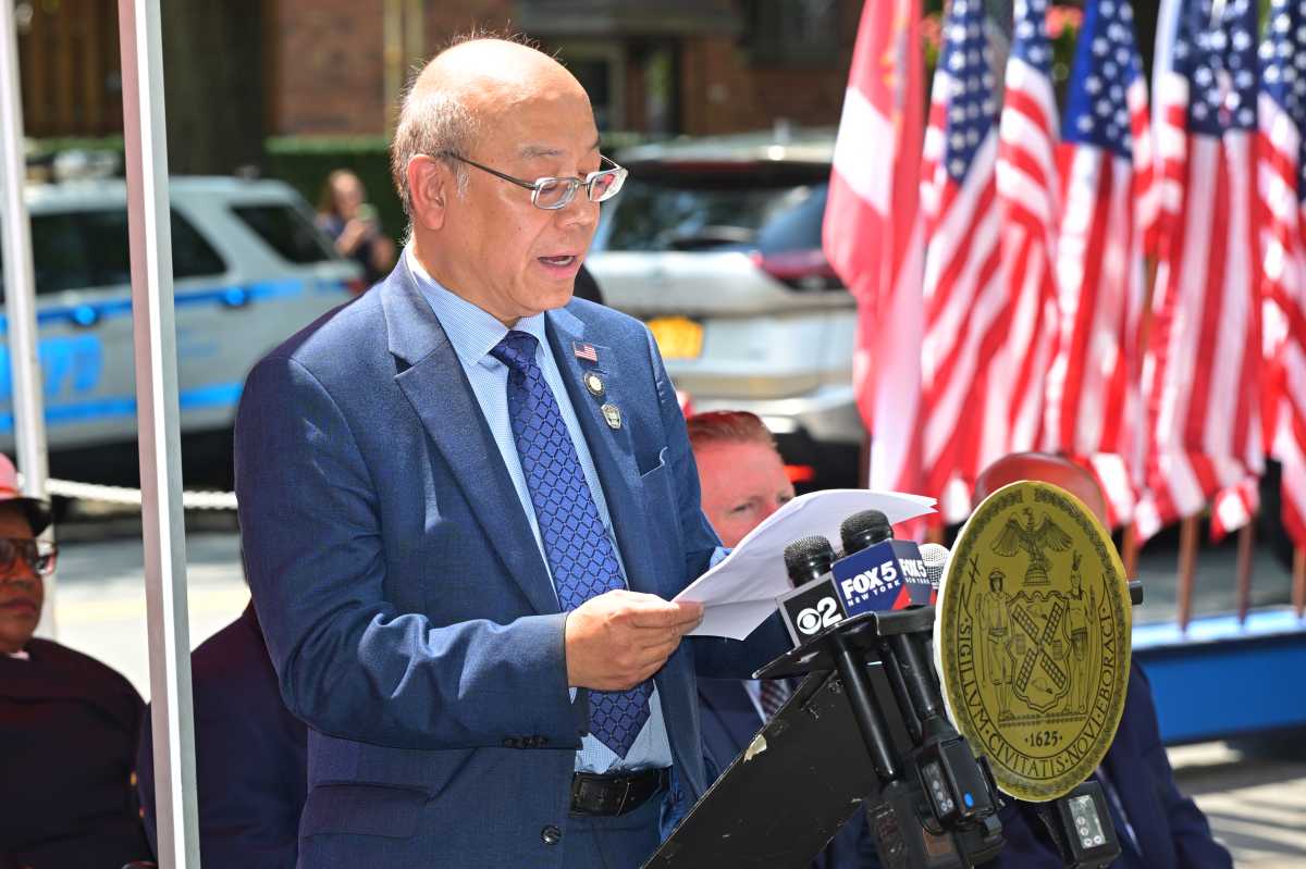Mamdani says city ‘exploring every single avenue’ for flood mitigation as CM Wong demands ‘immediate action’ in District 30 – QNS