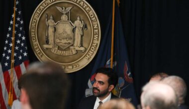 Mamdani’s first NYC budget gets cheers for bookkeeping, jeers for big budget gaps, from state oversight board
