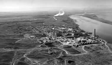 In 1944, the U.S. began making plutonium for the atomic bomb: 80 years later, taxpayers are still paying for the cleanup