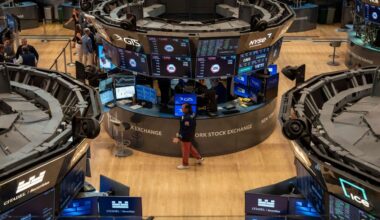 Wall Street week ahead: Home Depot and Walmart report earnings, minutes of Fed meeting are released