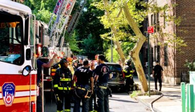 A fire broke out Sunday afternoon in a ground-floor apartment at 35 Orange St. in Brooklyn Heights. Photo: Mary Frost/Brooklyn Eagle