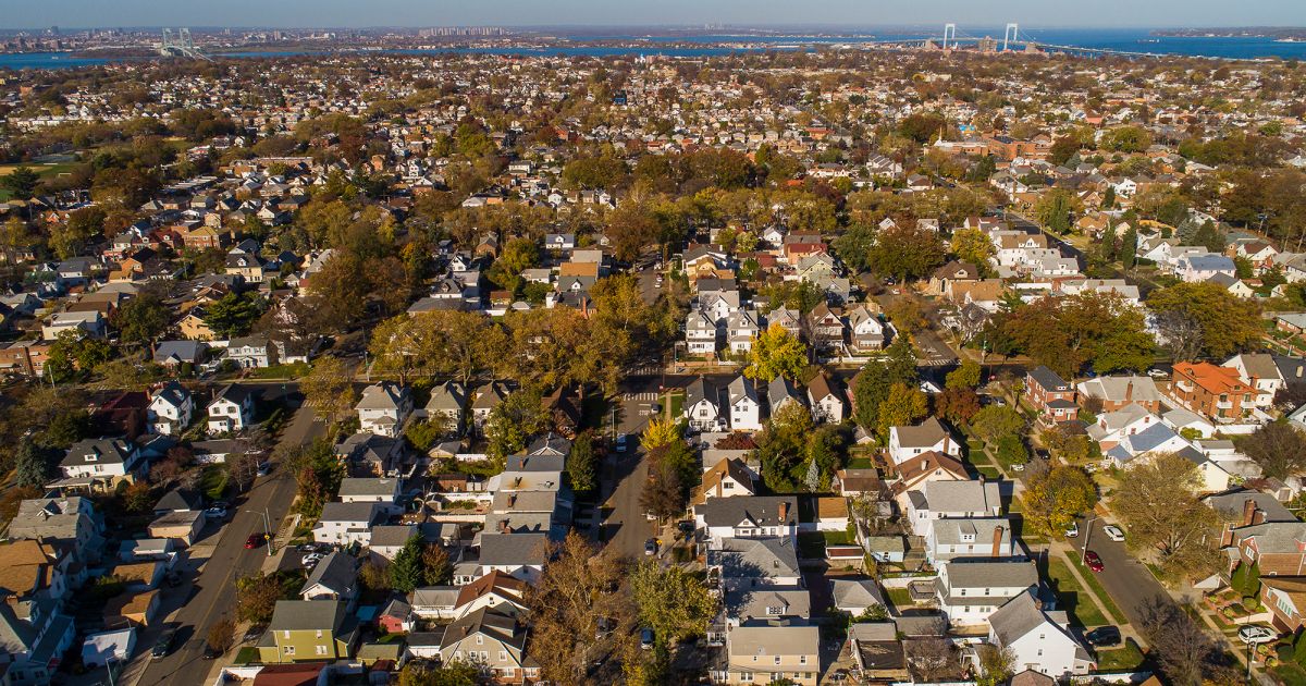 First Pioneer Properties Buys Queens Retail Center for $24M – Commercial Observer