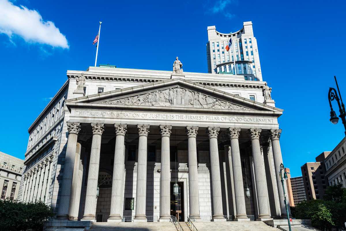Lunch and Learn Perspectives: NYS Supreme Court interns gain leadersip lessons from Boeing executive