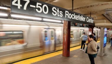 Man shoved to Rockefeller Center subway tracks – NBC New York