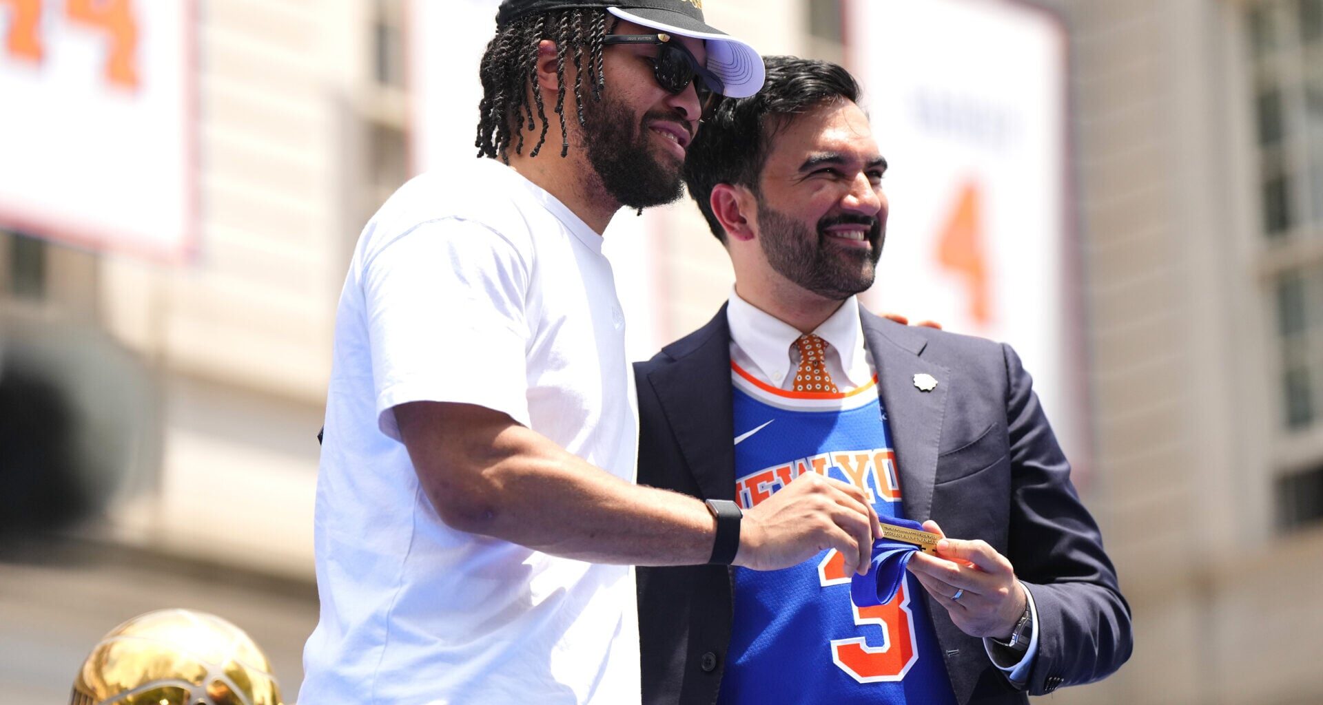 Zohran Mamdani reiterates Jalen Brunson as the king of NYC during adorable interaction with child