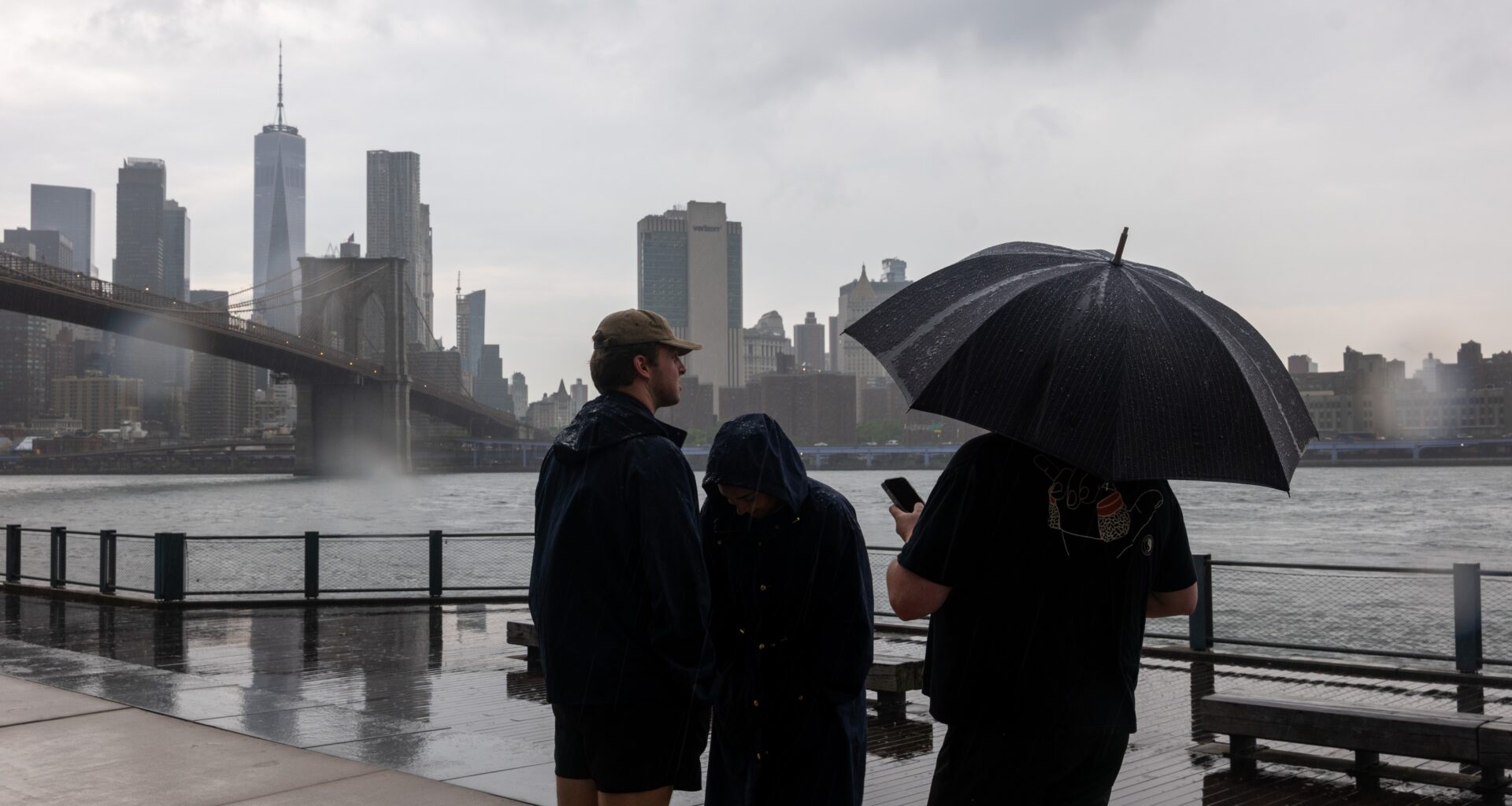 Severe thunderstorms in NYC bring flight woes, possible floods
