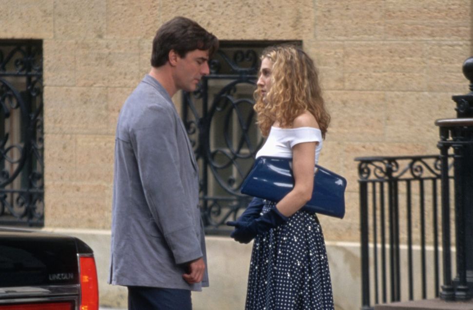 Chris Noth and Sarah Jessica Parker in a scene for 'Sex in the City'