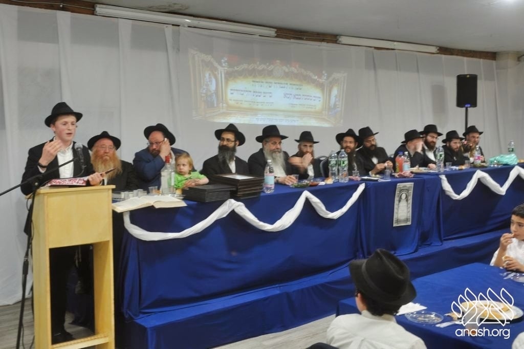 Queens Mesivta Marks Year-End with Gemara Awards