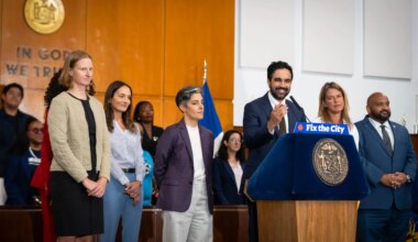 Mayor launches new ‘fast-track’ for Housing Court cases — Queens Daily Eagle