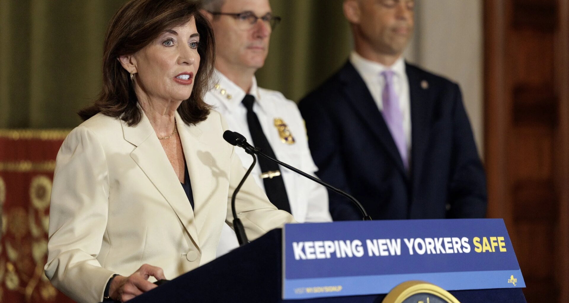 State’s ban on ICE agreements goes into effect — Queens Daily Eagle